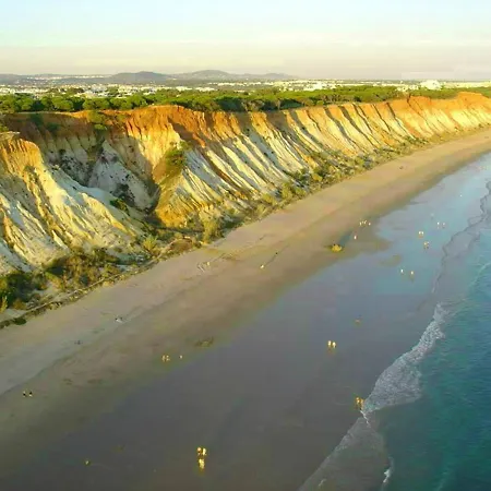 Appartamento Charming With Shared Pool In - 60 M²