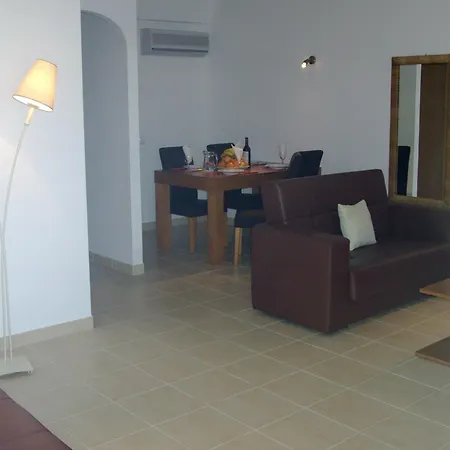 Appartement Charming With Shared Pool In - 60 M² *