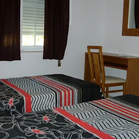 Appartement Charming With Shared Pool In - 60 M² Albufeira