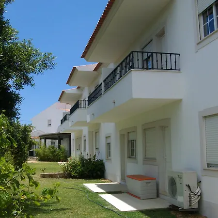 Appartement Charming With Shared Pool In - 60 M² Albufeira