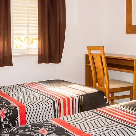 Charming With Shared Pool In - 60 M² Albufeira