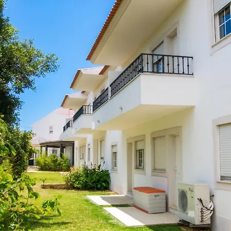 Charming With Shared Pool In - 60 M²