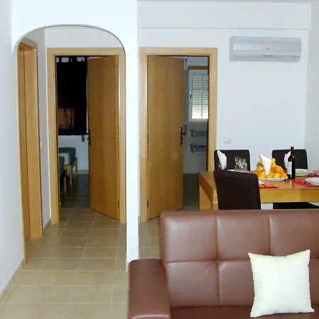 Apartmán Charming With Shared Pool In - 60 M² Albufeira