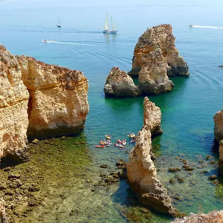 Apartmán Charming With Shared Pool In - 60 M² *